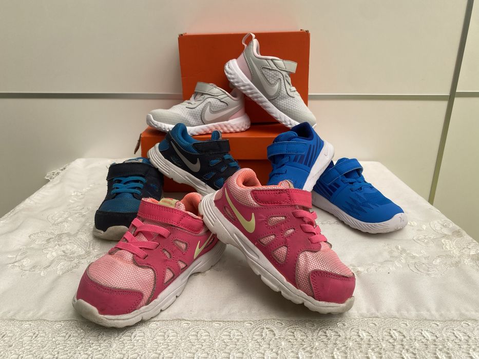 Nike Tenis Novos e seminovos tamanho 22, 23 e 23,5