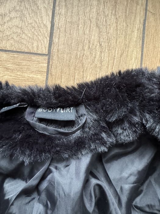 Futerko damskie firmy Body flirt