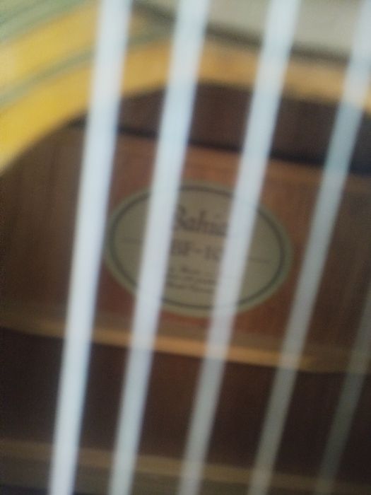 Guitarra Yamaha Bahia