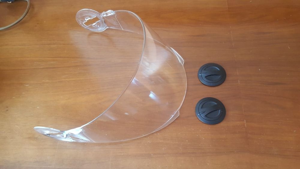 szyba kasku schuberth c2  mocowanie szyby klips