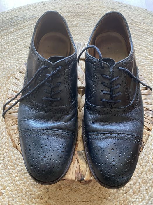 Sapatos pretos da Massimo Dutti