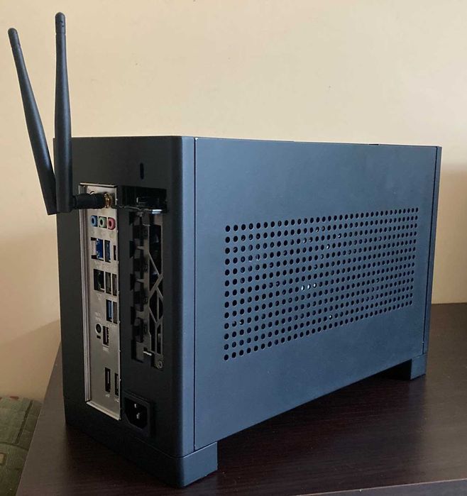 Miniaturowy i mocny komputer PC: Z690M + i5 12500 + 32 GB RAM + RTX 4060 Ti