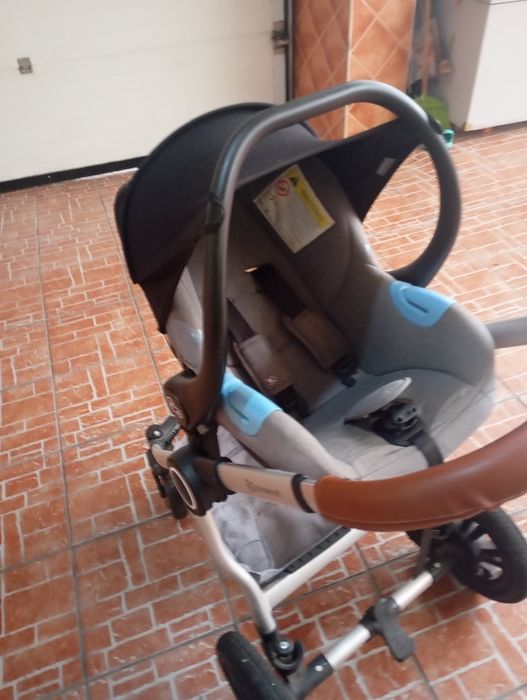 Carrinho bebe 3 em 1 - como novo