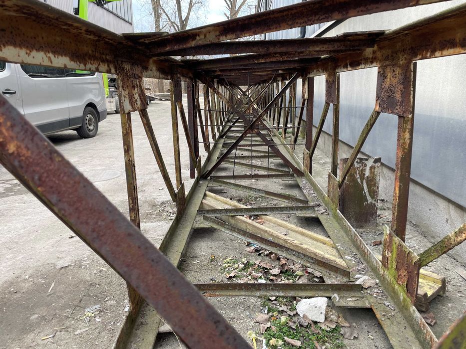 Kratownica Stalowa -  konstrukcja stalowa z demontażu   długości 30 M