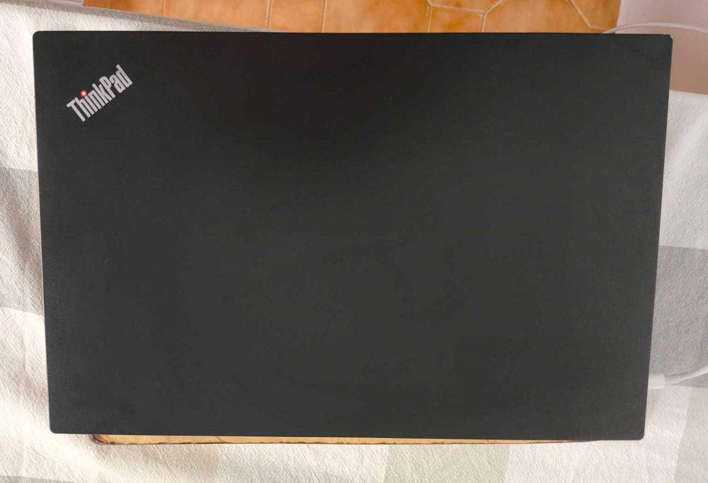 Portátil Lenovo ThinkPad E15 i7, 16GB, 512GB