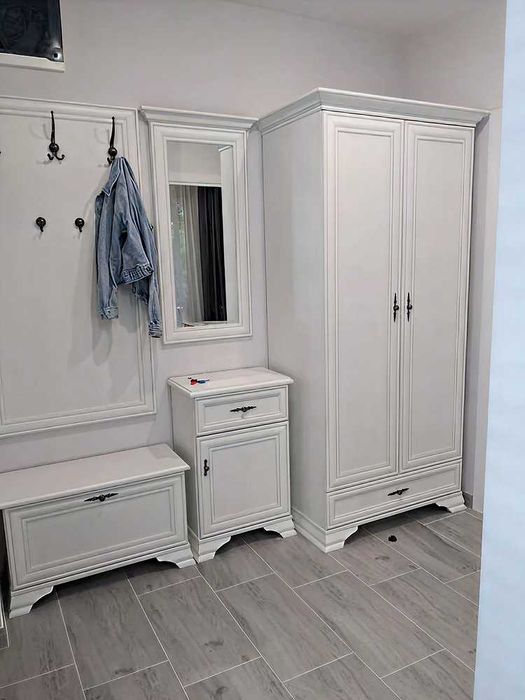 Оренда 1 кімнатна . квартира, Угорська, 700 $