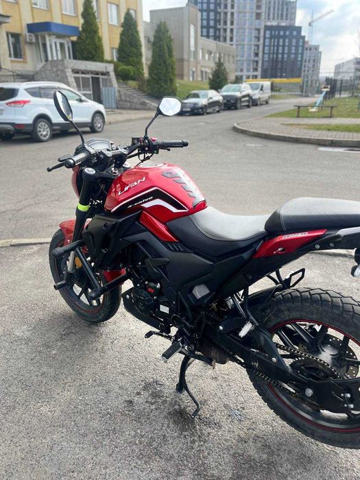 Продам Lifan SR220