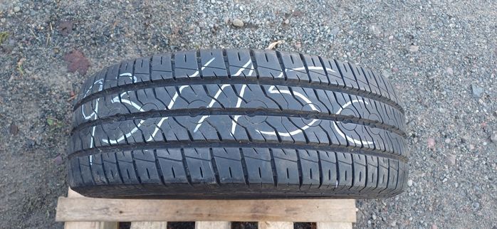 SEMPERIT 205/65R15C , pojedyńcza wzmacniana opona letnia.