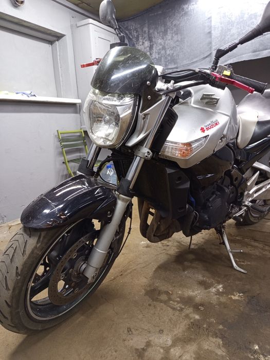 Продам Suzuki gsr 600
