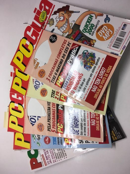 Colectânea da PC Guia (22 CDs + 5 Revistas + 14 Guias de Bolso)