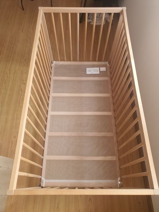Berço com estrado bebé ikea