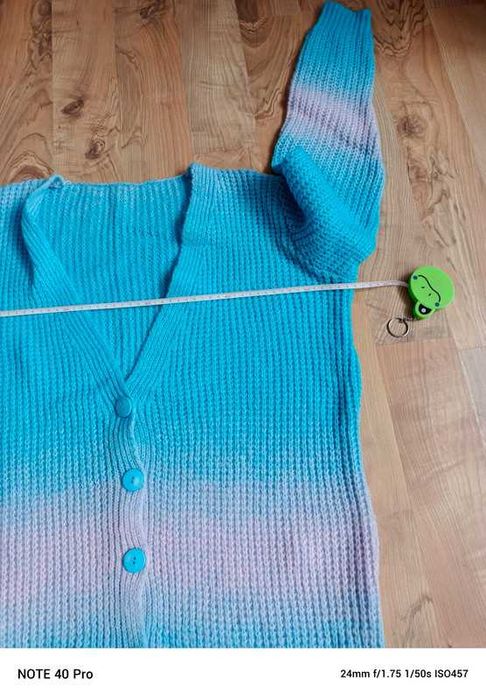Sweter  damski .