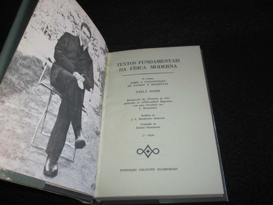 Livros Textos Fundamentais da Física Moderna 2 Volumes 2ª edição 1979