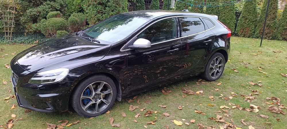 Sprzedam Volvo V40 D3 R design 2019