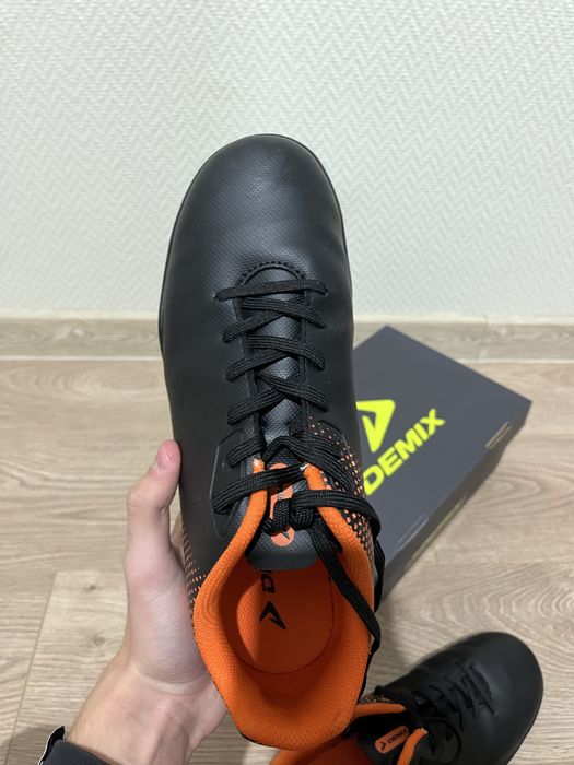 Бутсы/сороконжки Demix