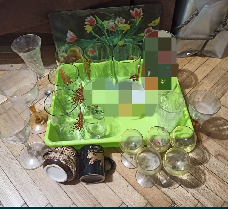 Посуд різноманітний кобальт