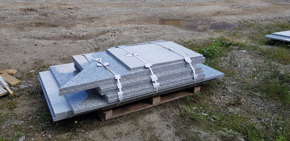 Płyty granitowe kamienne, tarasowe, posadzka, taras, chodnik itp