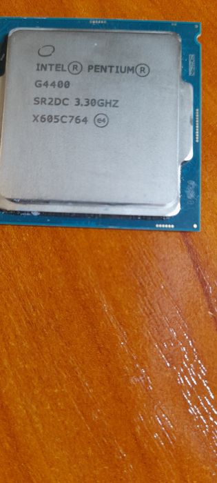 Intel R g4400 продам процесор