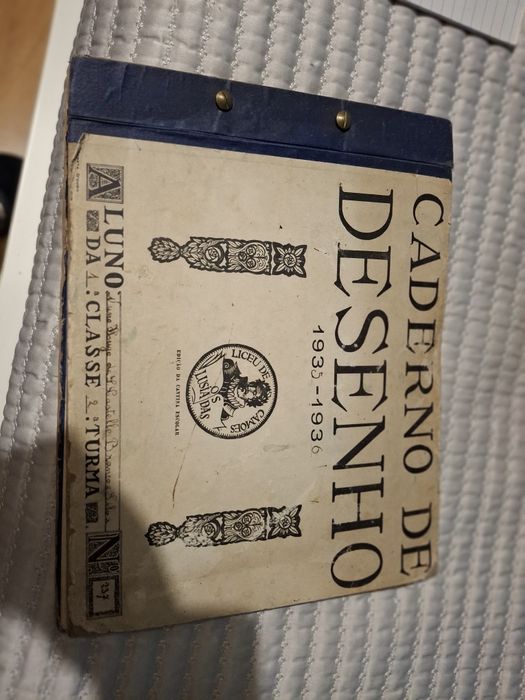Livro escolar de desenho liceu Camoes 1935 1936