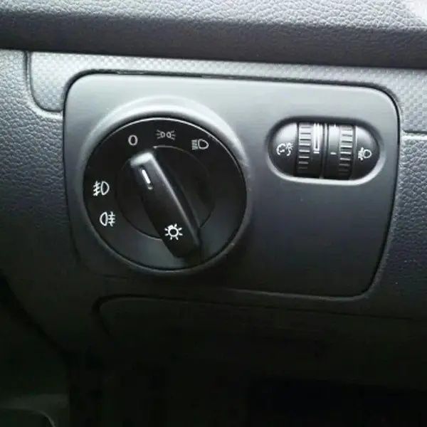 Перемикач світла VW Jetta Passat B6 B7 CC Golf 5 6 Tiguan Caddy VW7011