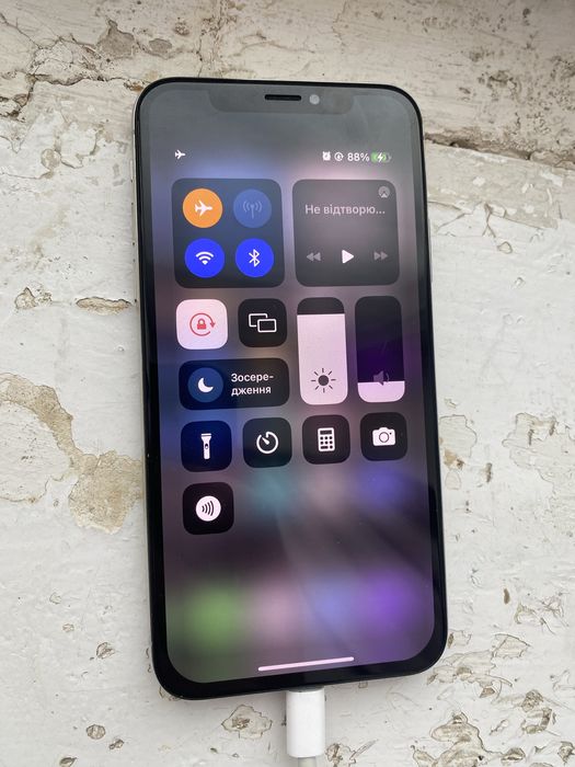 Продам iphone x neverlock працює з усіма sim
