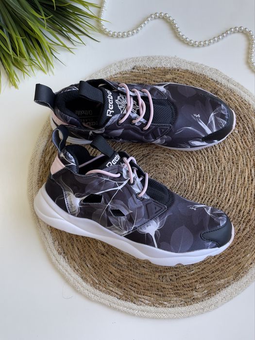 Кросівки Reebok оригінал 35,5р