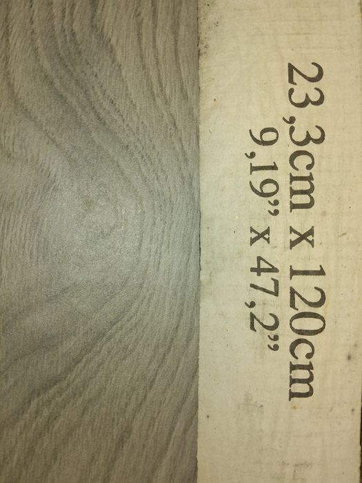 Vendo 29 peças de cerâmica – 120x23 cm – Cinza imitação madeira