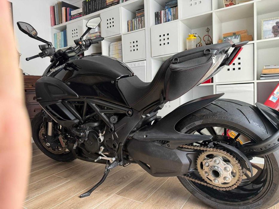 Ducati Diavel 1200