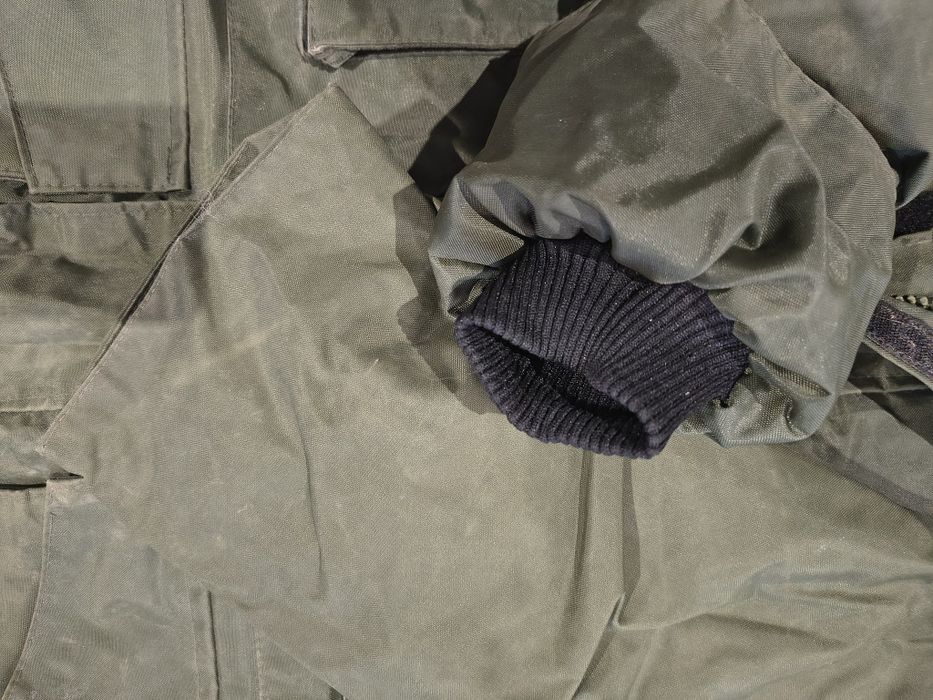 Комбінезон вітро- водонепроникний