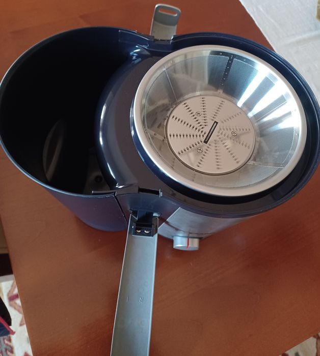 Centrifugadora Bosch nova