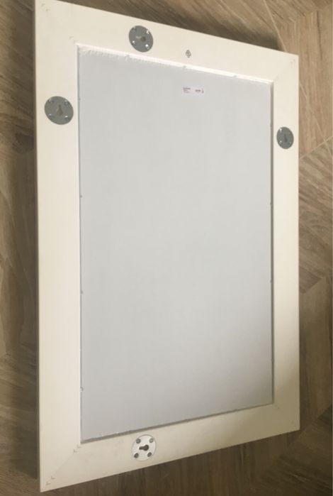 Białe lustro Ikea 60 na 90 cm