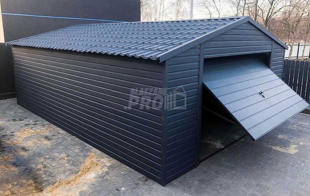 Garaż blaszany 5x7 Brama  Antracyt  Dach dwuspadowy GP103