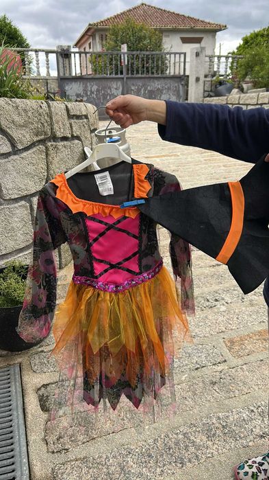 Disfarce de Carnaval de Criança