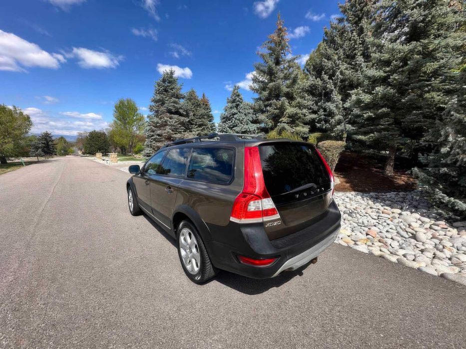 Volvo XC70 T5 Premier      2016