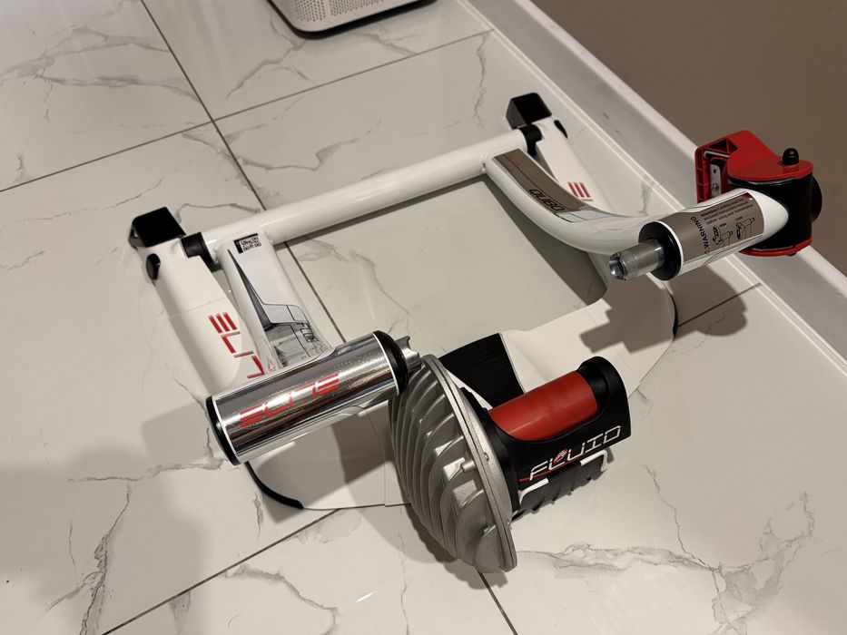 Trenażer  Elite Quebo Fluid trenazer domowy misuro