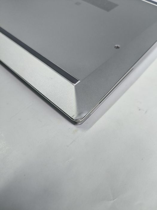 HP EliteBook 840 G7 14" Touch FHD/I7-10610U/16GB/256GB