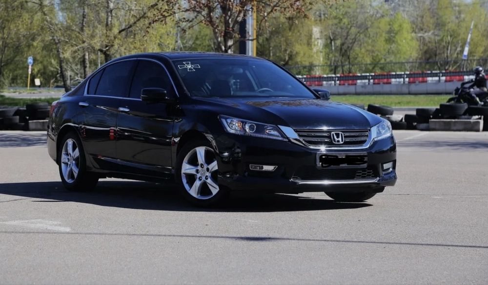 Honda Accord 9 2015