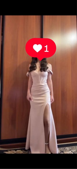 Плаття на випускний