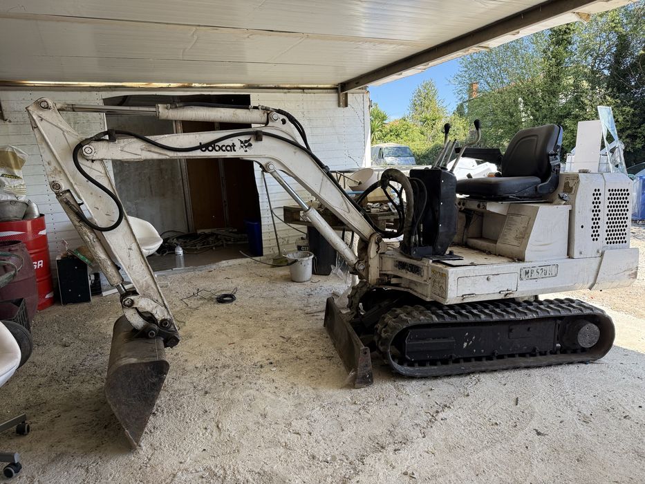 Aluguer de mini giratoria