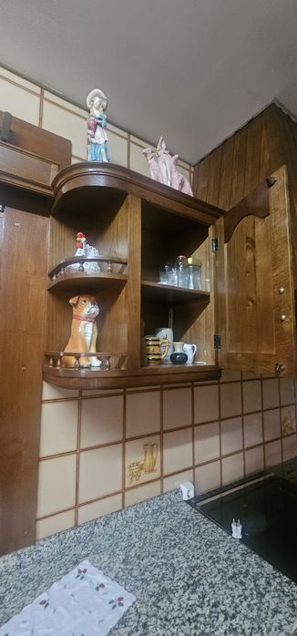 Cozinha em madeira  maciço