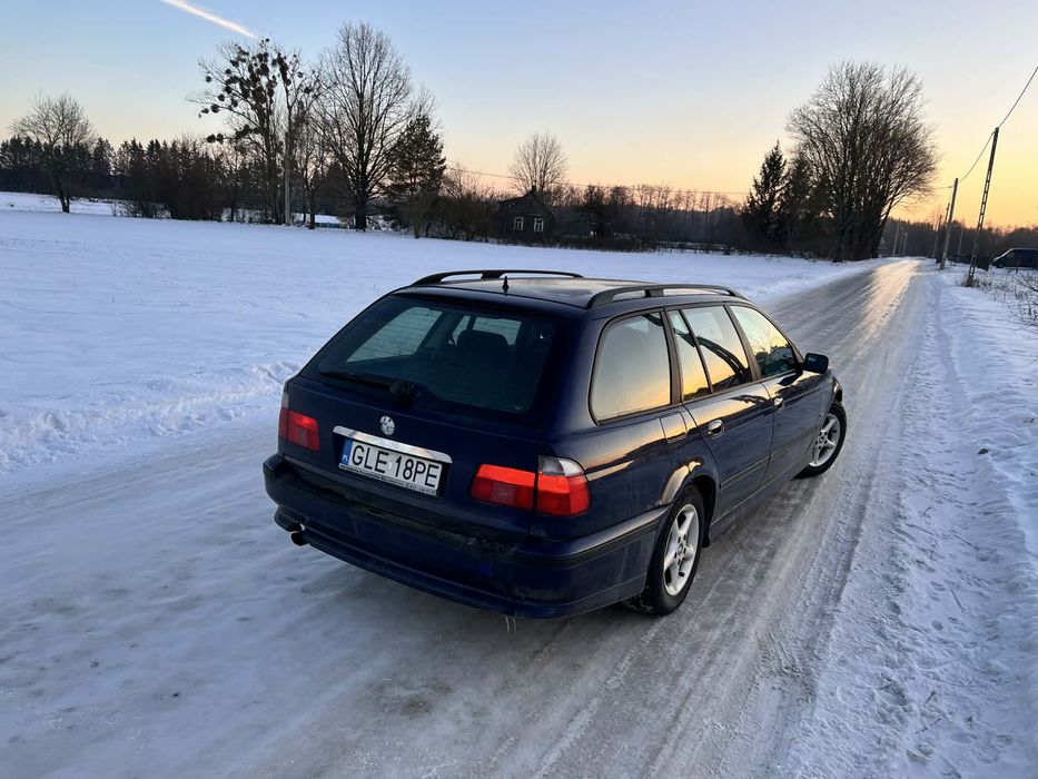 Bmw E39 2.5 lpg 170 KM 525i Touring  15 lat w jednych rękach