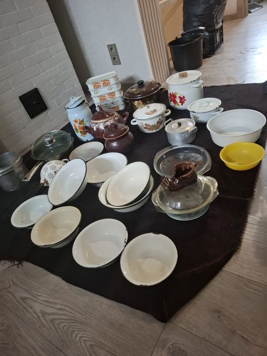 Посуда кухонная.