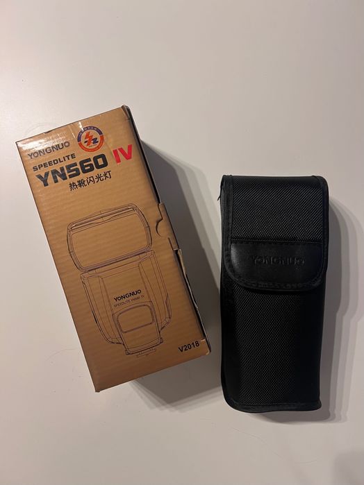 Lampa yongnuo yn560 iv