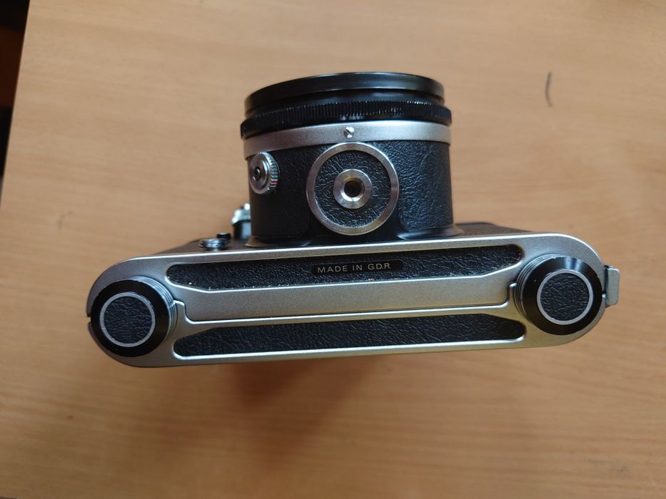 Pentacon six TL.