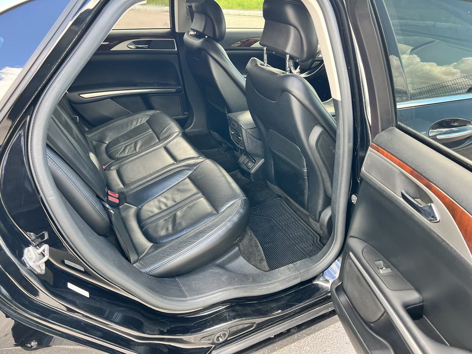 Продам Lincoln MKZ 2.0 EcoBoost AWD