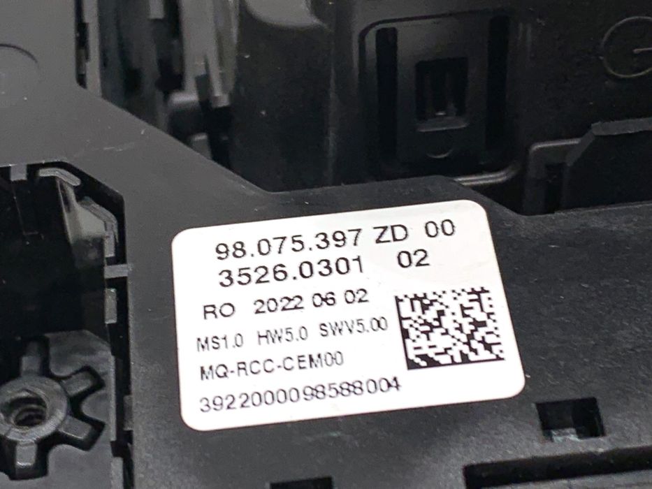 KRATKA NAWIEWU PRZÓD OPEL VIVARO C 98075397ZD Bus WENTYLACJI