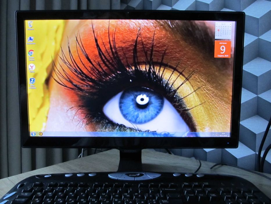 Компютер в хорошому робочому стані.