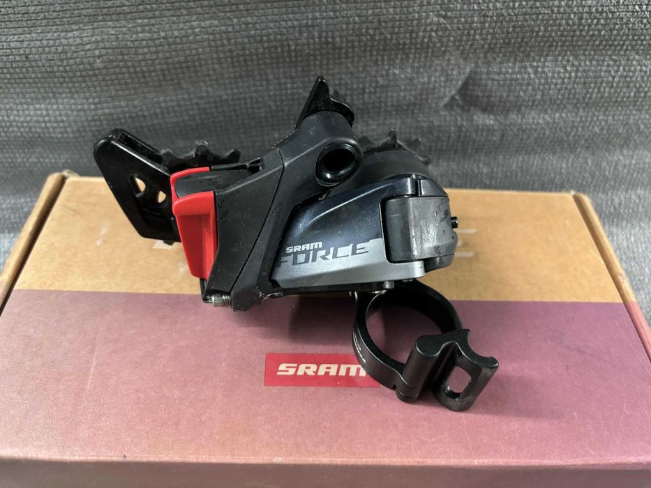 Przerzutka tylna Sram Force AXS D1 33T