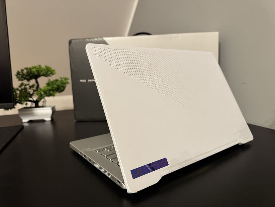 Asus ROG Zephyrus G14 R7 5800hs RTX3060