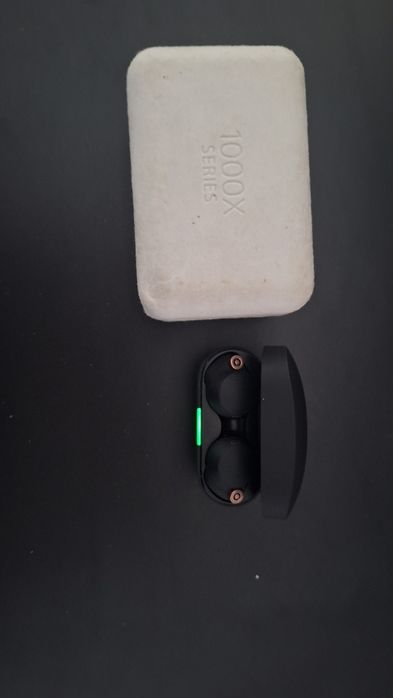 Sony WF-1000XM4  em excelente estado